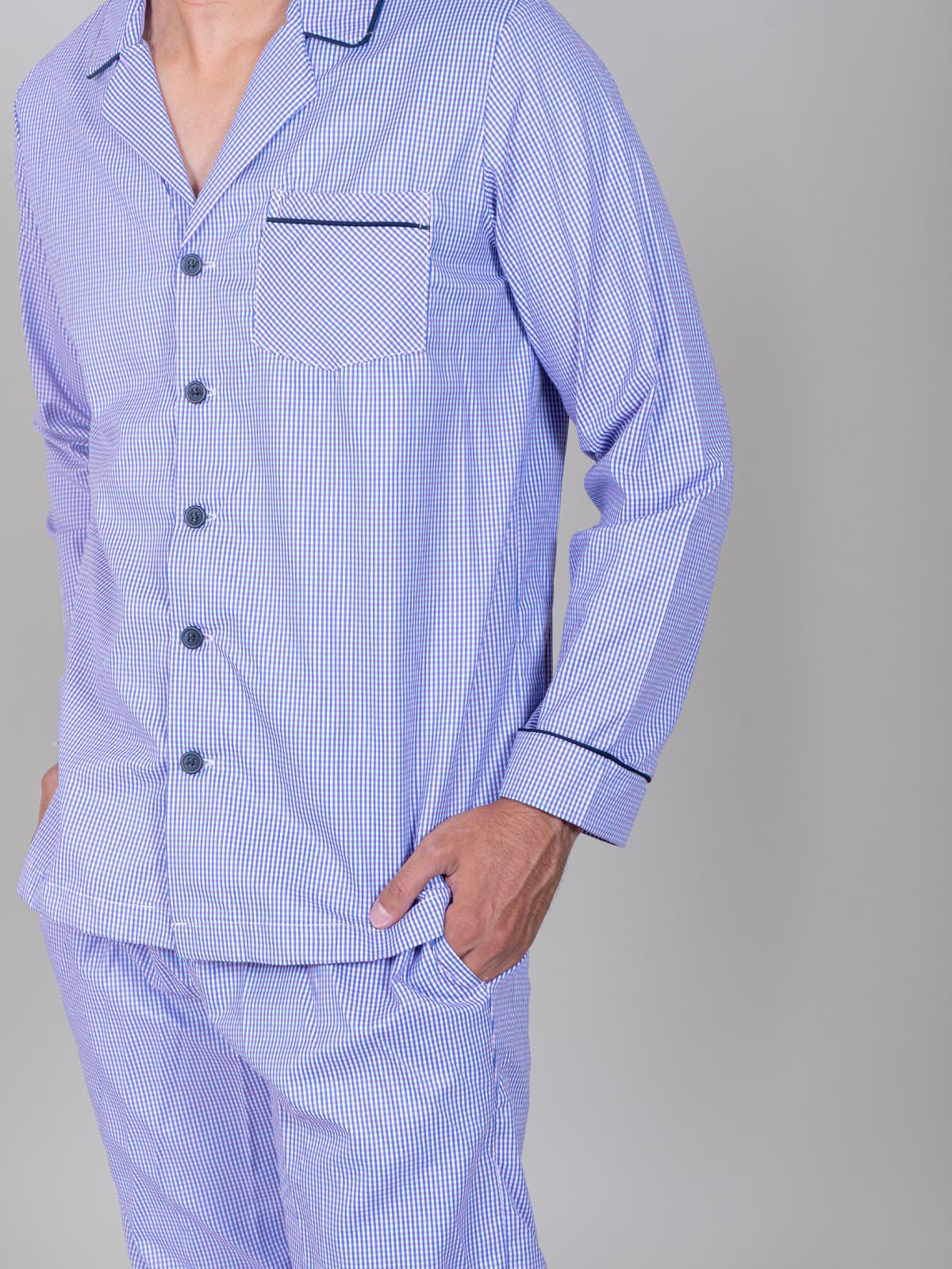 2117004 PIJAMA CABALLERO CAMISERA CON BOTONES