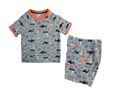 Pijama niño con short estampado tiburones