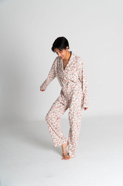 Pijama dama manga larga estampado flores